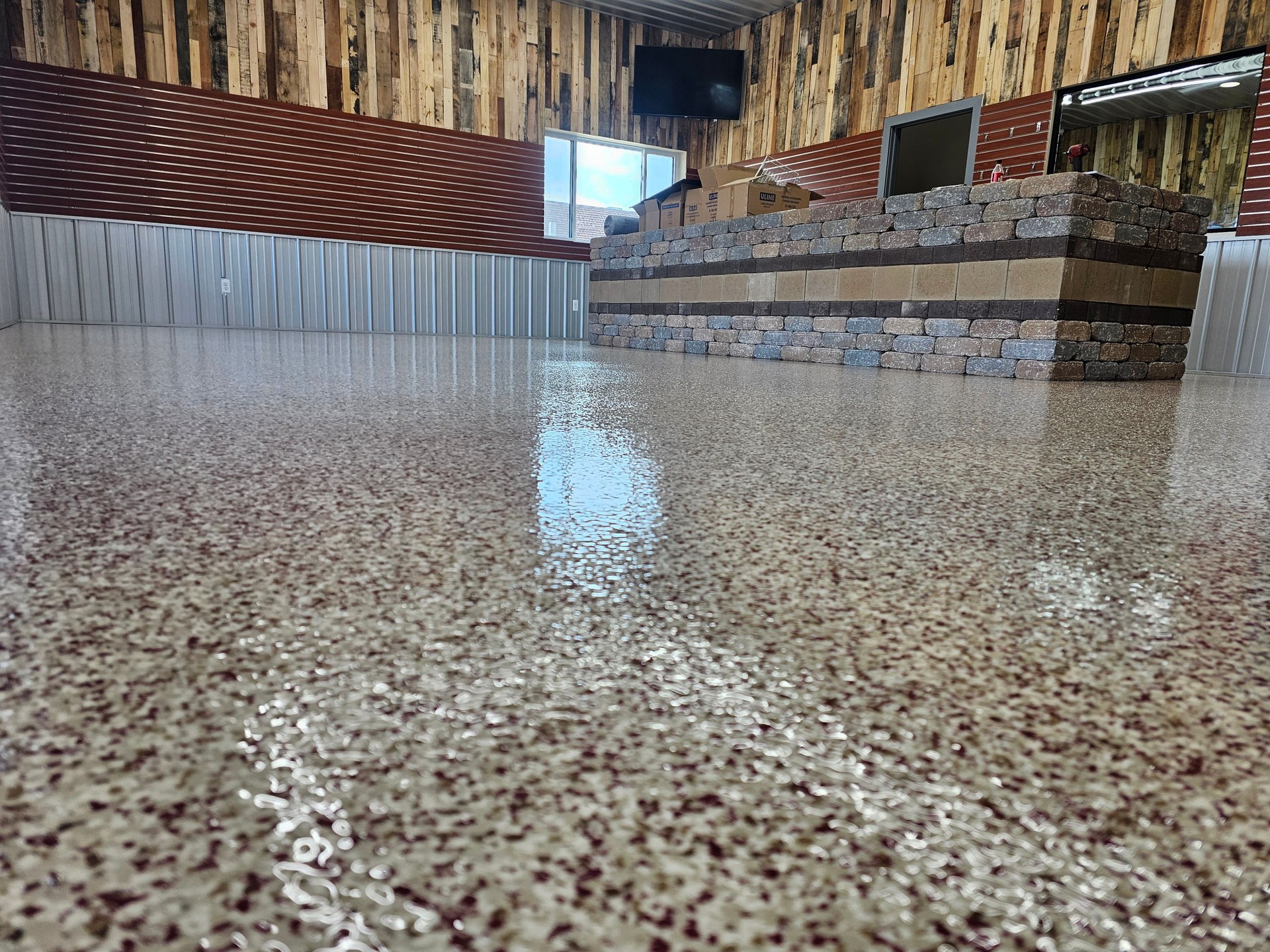 Full flake broadcast coating system